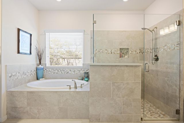 210 Raptor Beak WAY, Cedar Creek, TX 78612