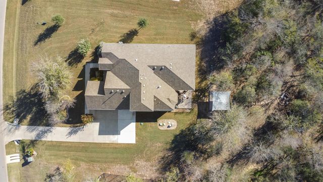 210 Raptor Beak WAY, Cedar Creek, TX 78612