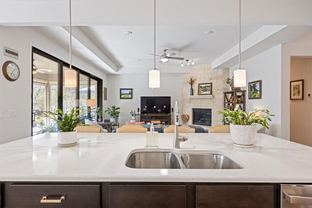 210 Raptor Beak WAY, Cedar Creek, TX 78612