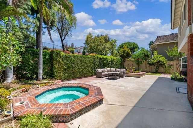 158 N Thistle, Brea, CA 92821