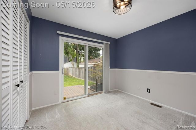 4411 Robinwood Avenue, Royal Oak, MI 48073