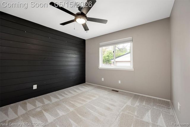 4411 Robinwood Avenue, Royal Oak, MI 48073