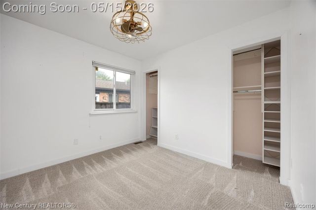 4411 Robinwood Avenue, Royal Oak, MI 48073