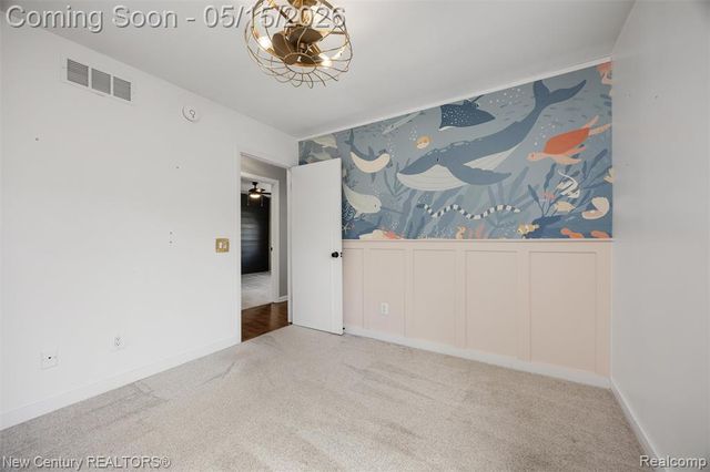 4411 Robinwood Avenue, Royal Oak, MI 48073