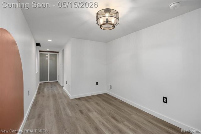 4411 Robinwood Avenue, Royal Oak, MI 48073