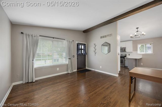 4411 Robinwood Avenue, Royal Oak, MI 48073