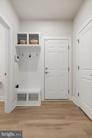 1924 SERVICEBERRY RD, Dumfries, VA 22026