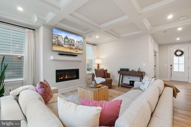 1924 SERVICEBERRY RD, Dumfries, VA 22026