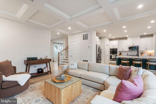 1924 SERVICEBERRY RD, Dumfries, VA 22026