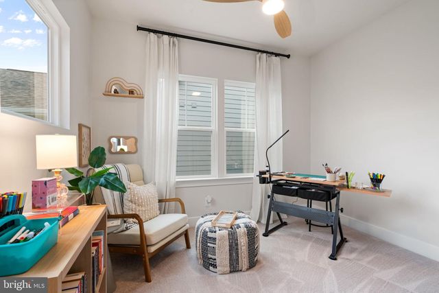 1924 SERVICEBERRY RD, Dumfries, VA 22026