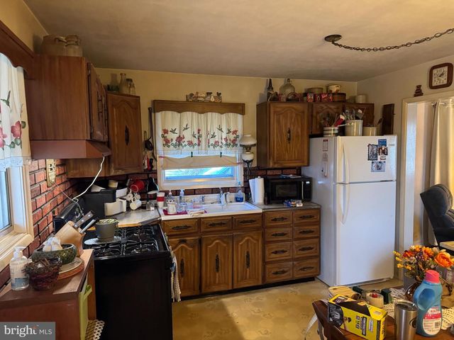 102 LINCOLN DRIVE, Fayetteville, PA 17222