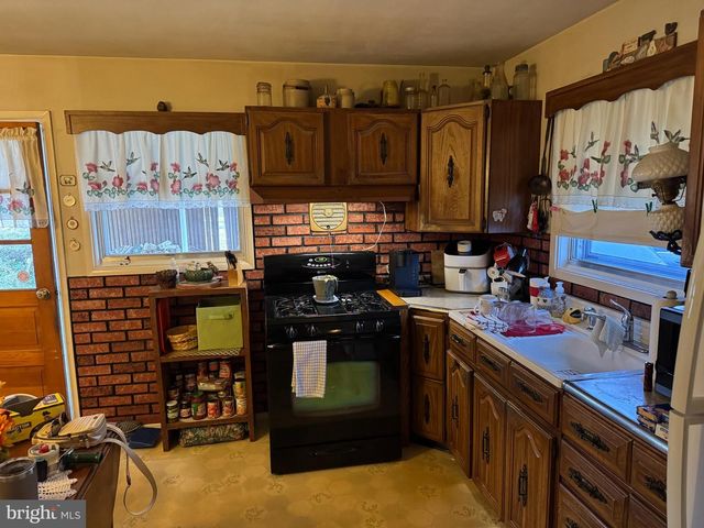 102 LINCOLN DRIVE, Fayetteville, PA 17222