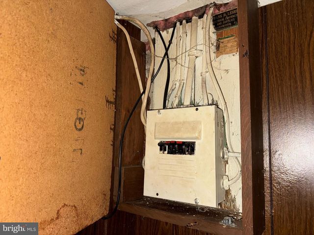 102 LINCOLN DRIVE, Fayetteville, PA 17222