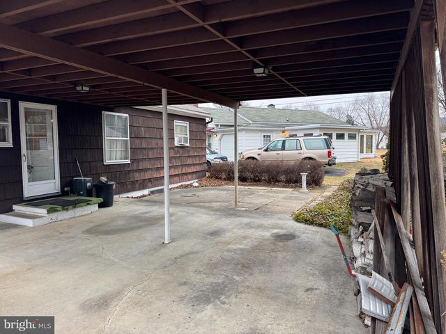 102 LINCOLN DRIVE, Fayetteville, PA 17222