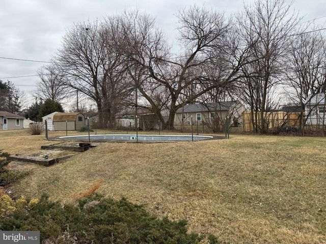 102 LINCOLN DRIVE, Fayetteville, PA 17222