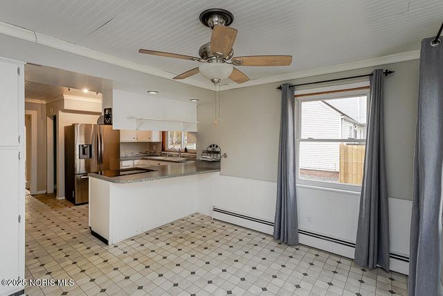 2310 Tremainsville Road, Toledo, OH 43613