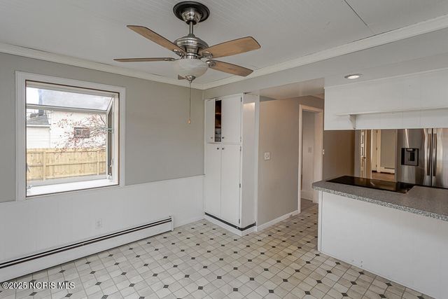 2310 Tremainsville Road, Toledo, OH 43613