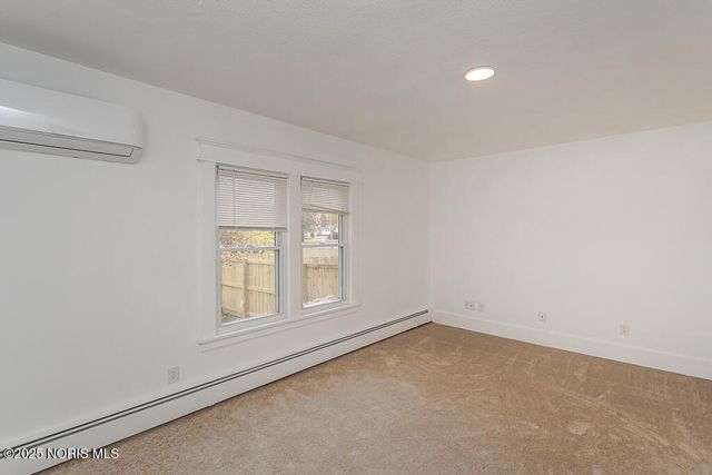 2310 Tremainsville Road, Toledo, OH 43613