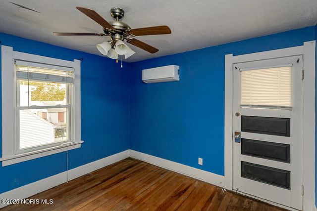 2310 Tremainsville Road, Toledo, OH 43613