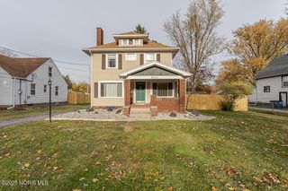2310 Tremainsville Road, Toledo, OH 43613