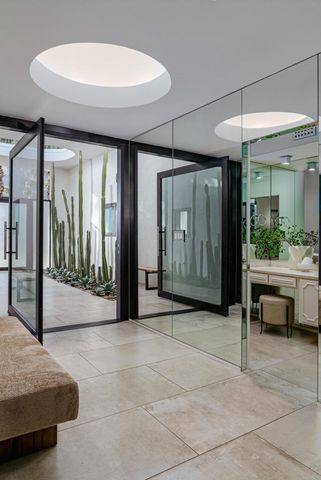 2044 S Tulare Drive, Palm Springs, CA 92264