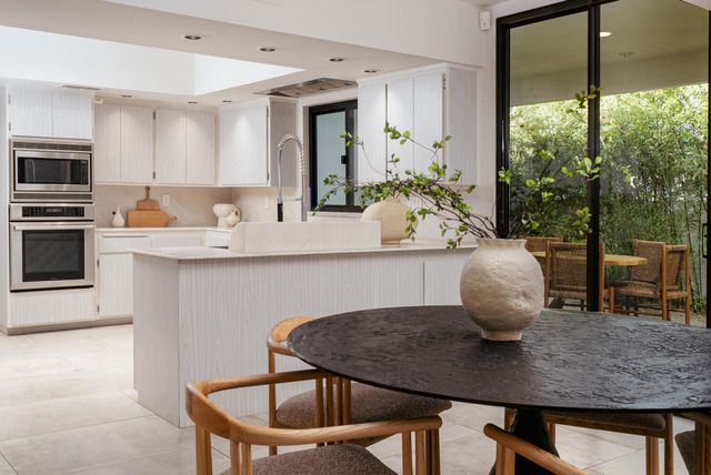 2044 S Tulare Drive, Palm Springs, CA 92264