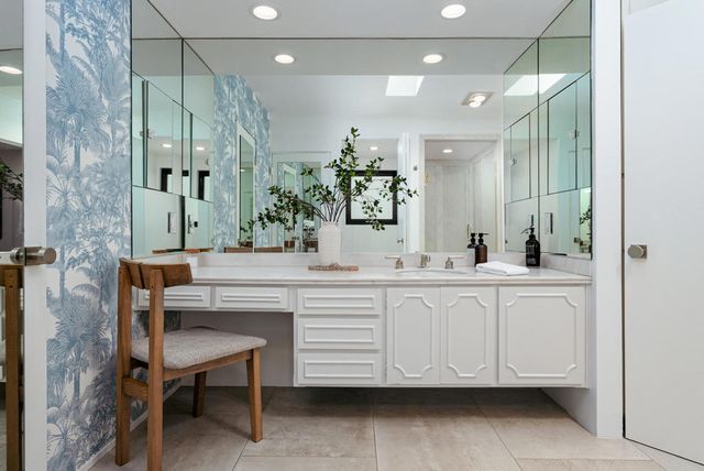 2044 S Tulare Drive, Palm Springs, CA 92264