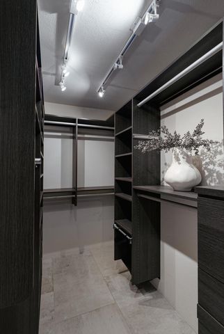 2044 S Tulare Drive, Palm Springs, CA 92264