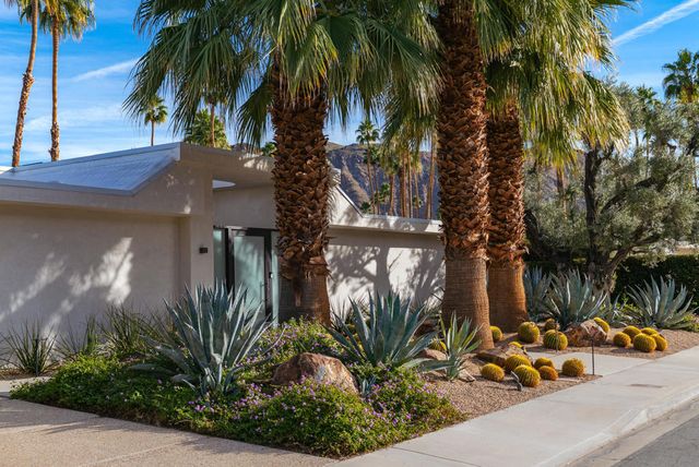 2044 S Tulare Drive, Palm Springs, CA 92264