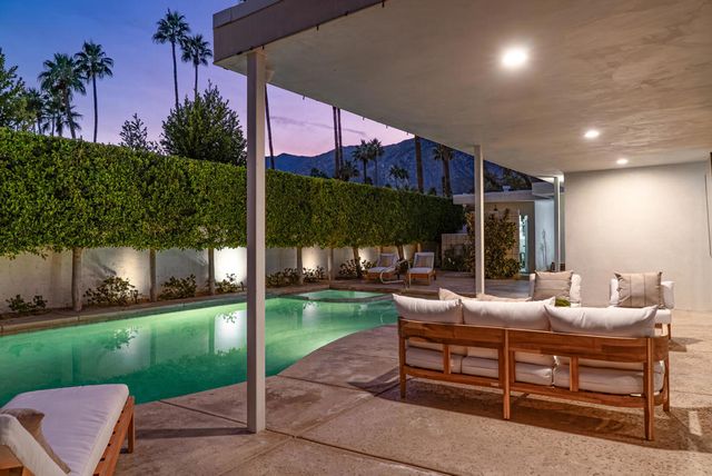 2044 S Tulare Drive, Palm Springs, CA 92264