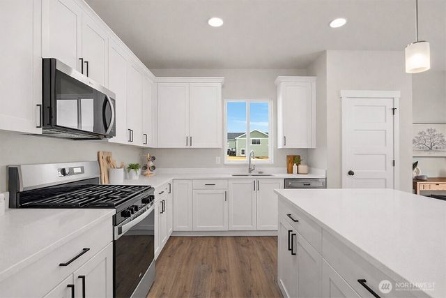 2140 169th Street NE, Marysville, WA 98271