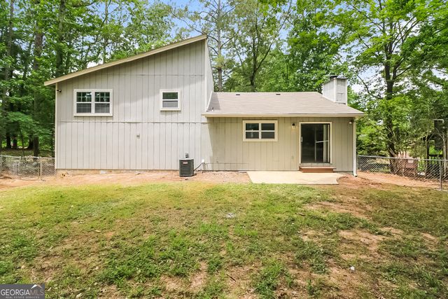 6862 Red Maple Drive, Rex, GA 30273