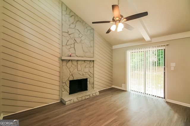 6862 Red Maple Drive, Rex, GA 30273