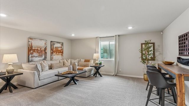 5817 NE Verona Drive, Ankeny, IA 50021