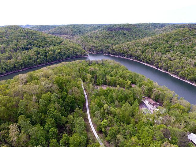 Tract 11 Dogwood Drive, Whitley City, KY 42653