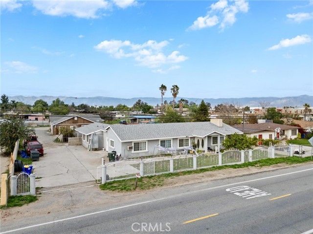 19340 Jurupa, Bloomington, CA 92316