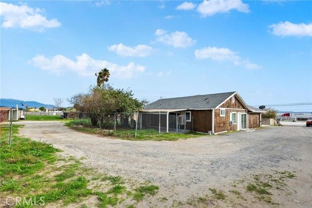 19340 Jurupa, Bloomington, CA 92316