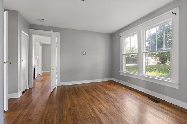 1006 Mcfarland Avenue, Rossville, GA 30741