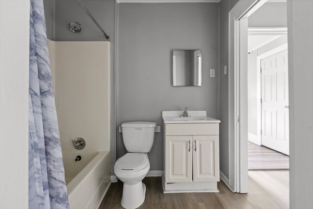 1006 Mcfarland Avenue, Rossville, GA 30741