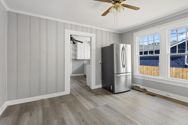 1006 Mcfarland Avenue, Rossville, GA 30741