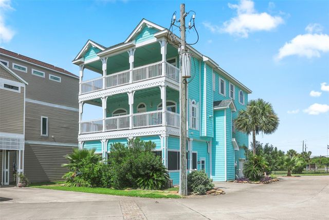 1007 Lillian Lane, Galveston, TX 77554