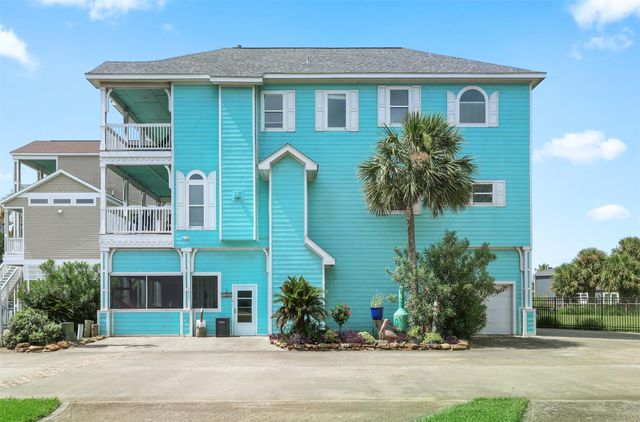 1007 Lillian Lane, Galveston, TX 77554