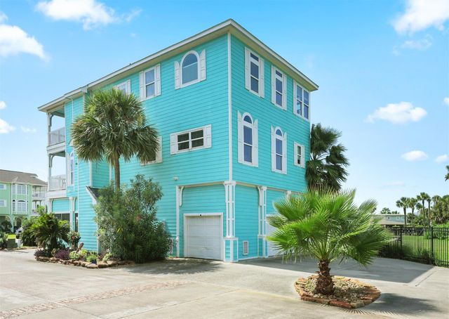 1007 Lillian Lane, Galveston, TX 77554