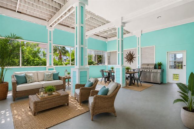 1007 Lillian Lane, Galveston, TX 77554