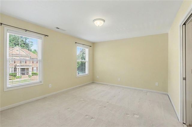 3247 Walnut Ridge, Atlanta, GA 30349