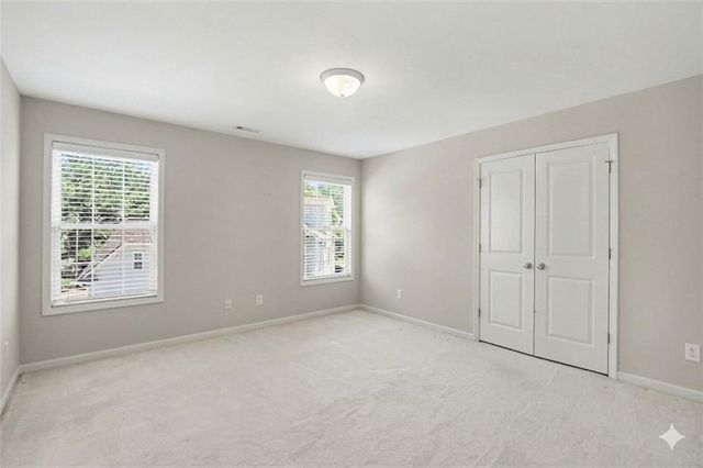3247 Walnut Ridge, Atlanta, GA 30349