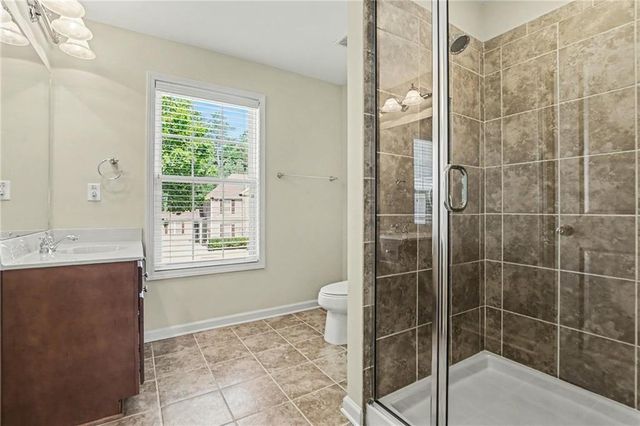 3247 Walnut Ridge, Atlanta, GA 30349