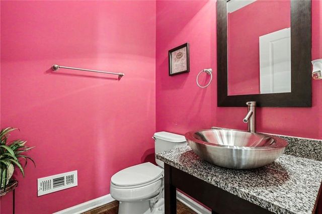 3247 Walnut Ridge, Atlanta, GA 30349