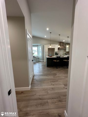 1430 Mallard Circle, Owosso, MI 48867