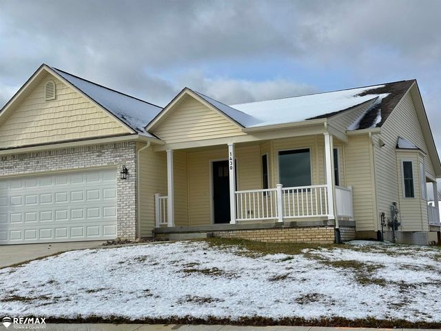 1430 Mallard Circle, Owosso, MI 48867